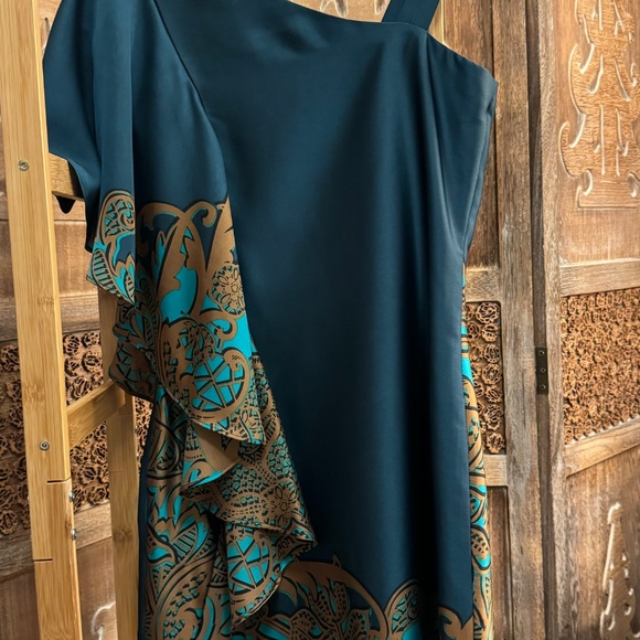 One Shoulder Dress - Picture 3 of 8